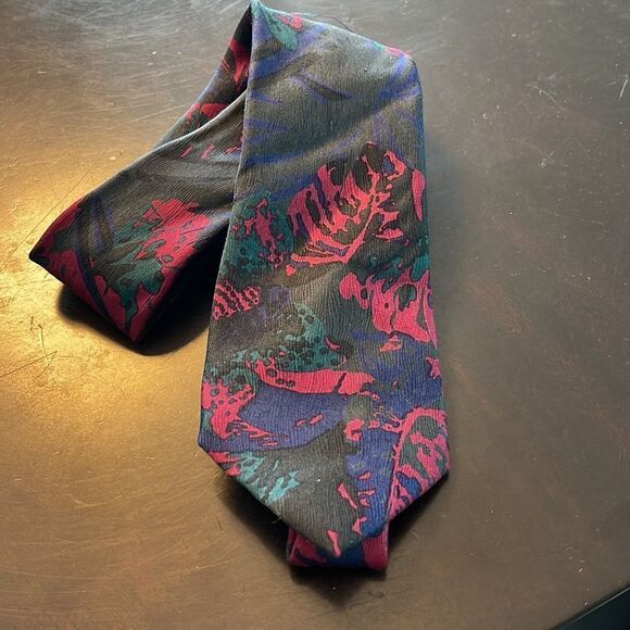 Renato Balestra Tie. vintage skinny tie. - Picture 3 of 5